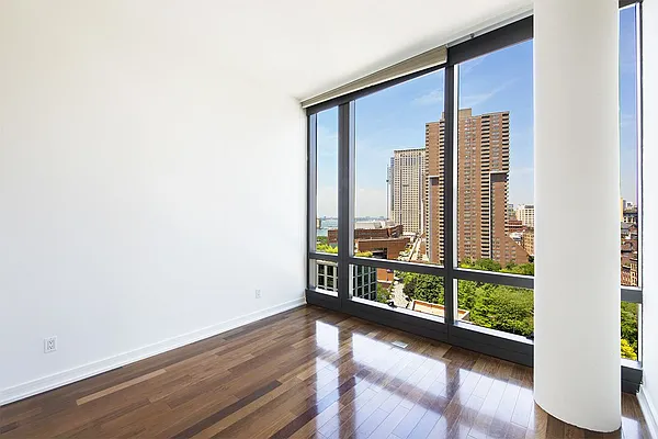 Rented by Compass | media 26