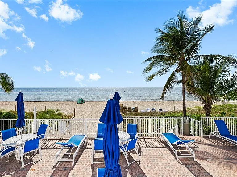 4250 Galt Ocean Dr #Penthouse R — Photo 32