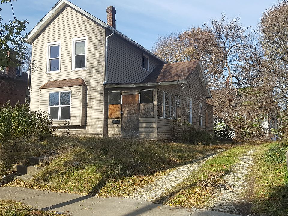 1st image of 1043 Johnston St