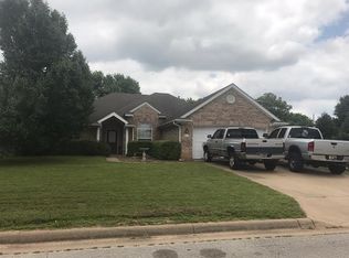 707 Asbury St, Lowell, AR 72745