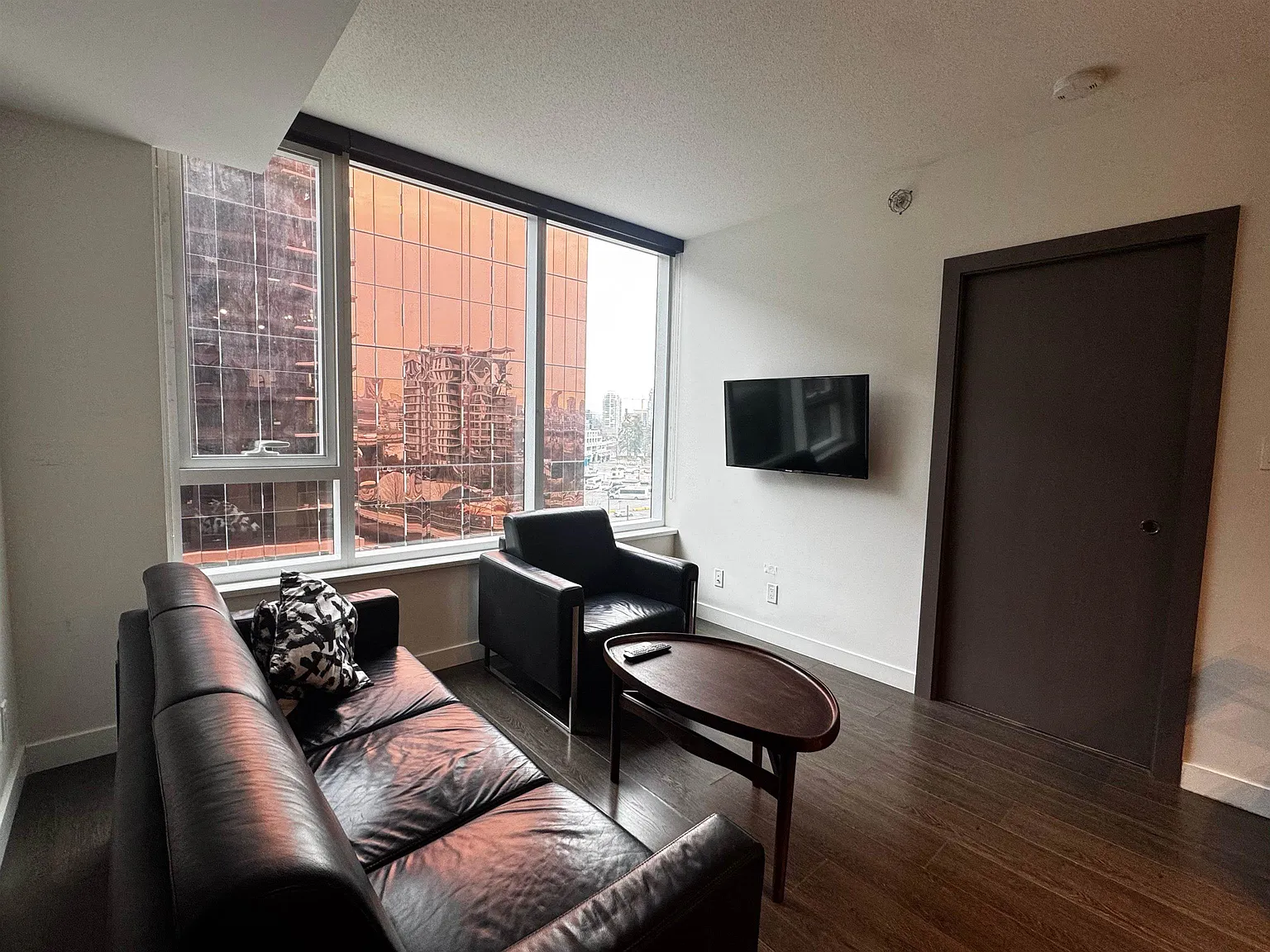 1 bed, 529 sqft, $3,200 — Photo 4