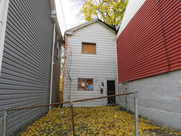 222 Kramer Way, Pittsburgh, PA 15211