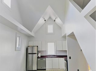 15 Delaware St #2, Rochester, NY 14607