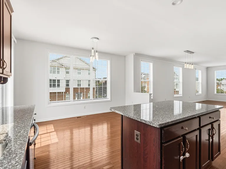 23167 Flora Mure Dr — Photo 23