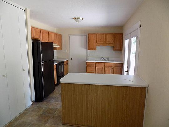 4th image of 6508 Shaftsbury Dr