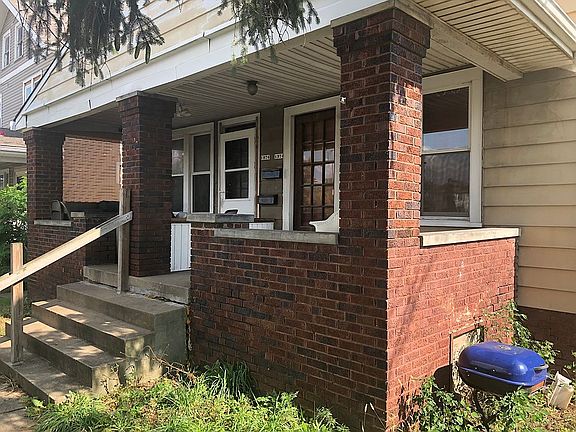 2nd image of 1974-1976 Cleveland Ave