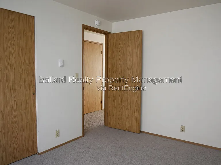 3232 21st Ave W #102 — Photo 14