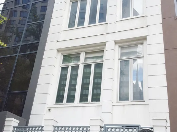 235 East 72nd Street