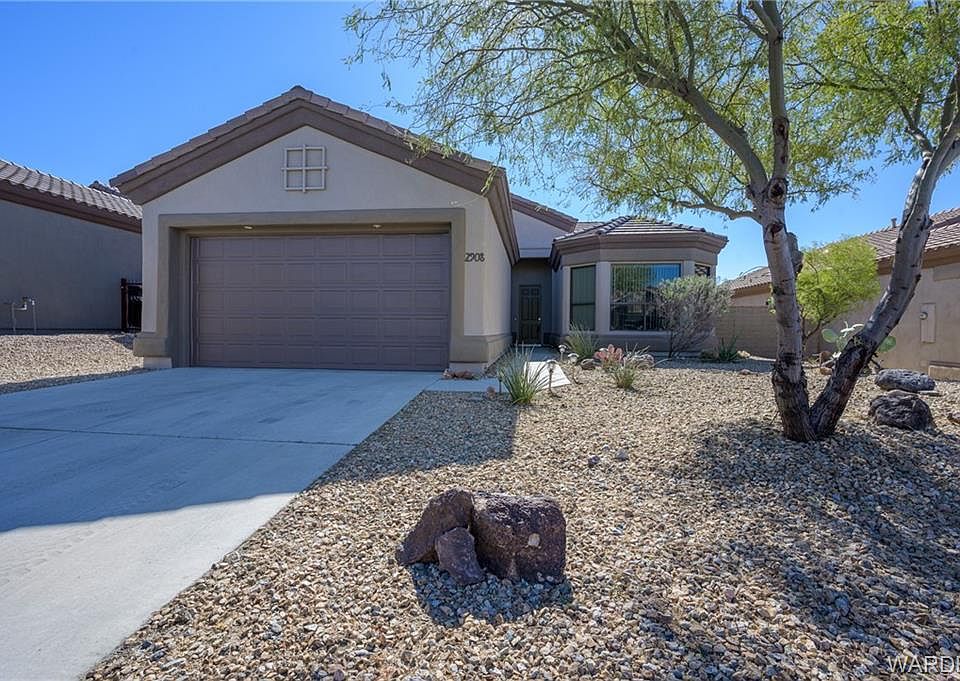 1st image of 2908 Esmerelda Dr