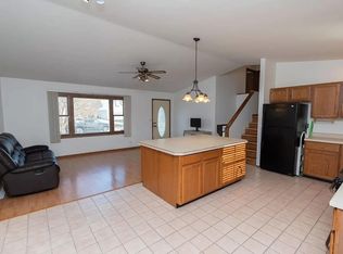 4002 Ridge Rd #1, Zion, IL 60099