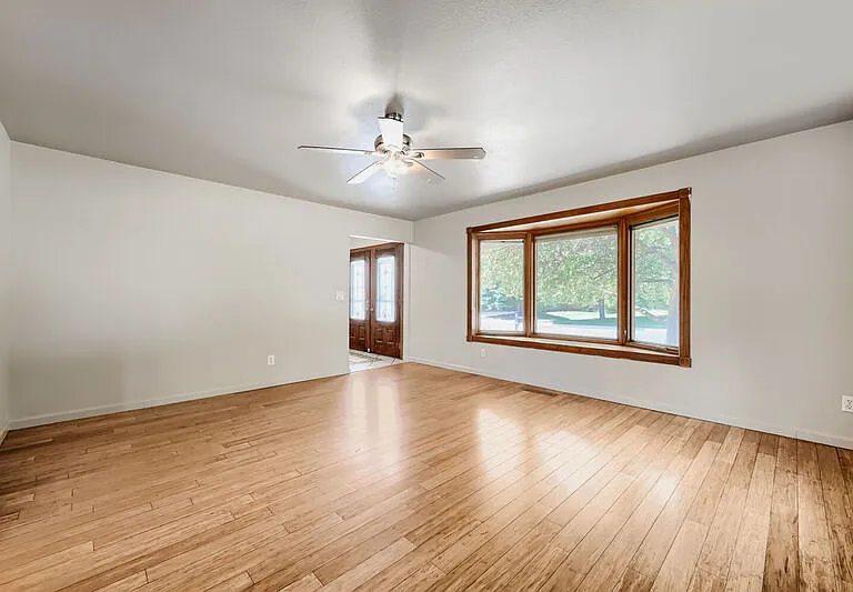 2821 E Serendipity Cir — Photo 4