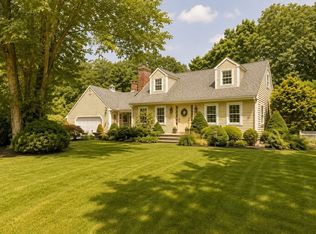 100 D Dr, Westport, MA 02790
