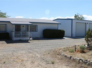 11635 Mountain Rd, Pinon Hills, CA 92372