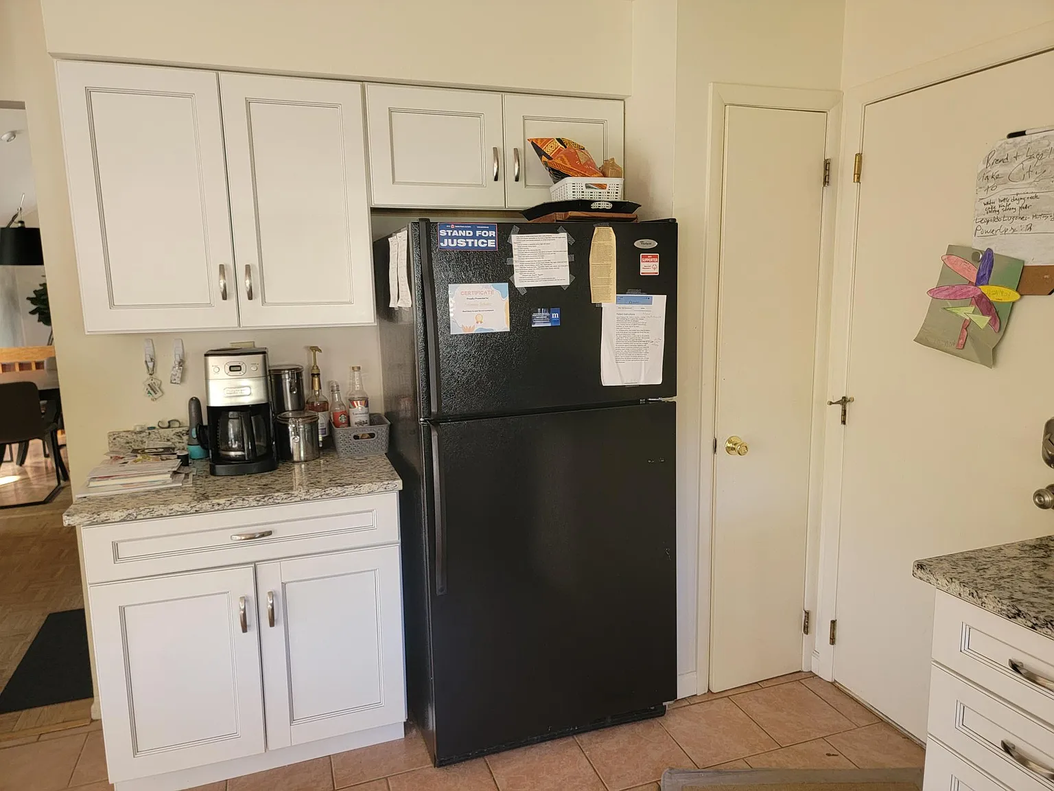 3 bed, 2.5 bath, 2143 sqft, $4,600 — Photo 4
