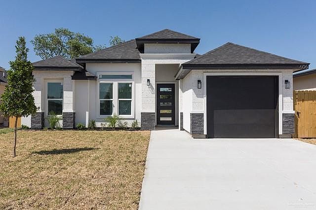 1st image of 606 Tower Oak Dr