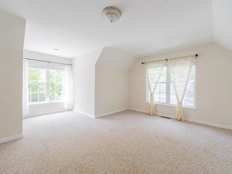 1115 E Azalea Ln — Photo 26