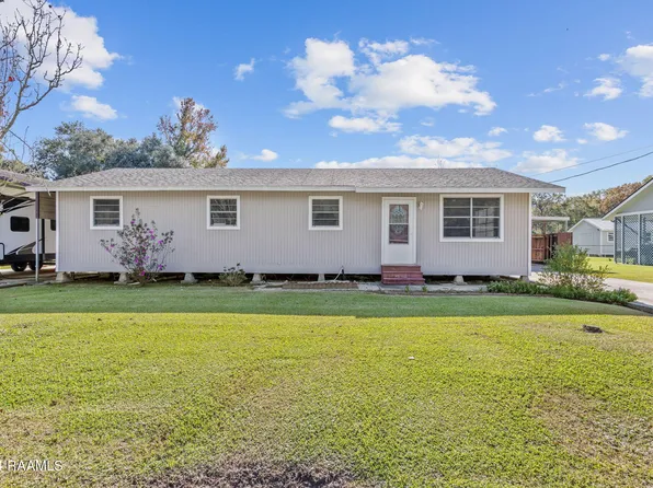 903 S Shireview Cir, Abbeville, LA 70510