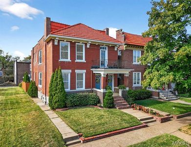 459 Laurel St, Saint Louis, MO, 63112