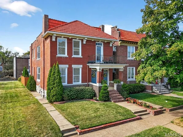 459 Laurel St, Saint Louis, MO 63112
