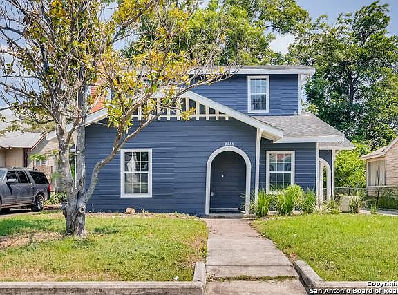 2nd image of 2735 E Houston St