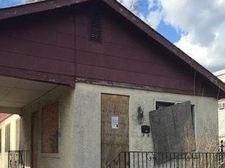 2nd image of 1413 Magellan Ave
