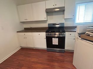 210 6th St #1, Bridgeport, CT 06607