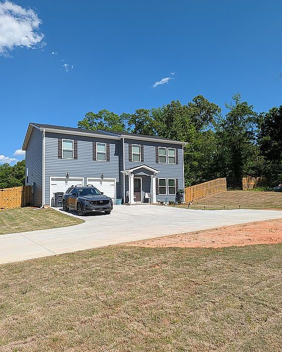 1st image of 927 Flat Rock Rd