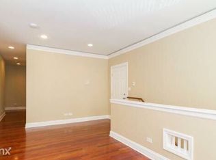 1708 W Farwell Ave, Chicago, IL 60626
