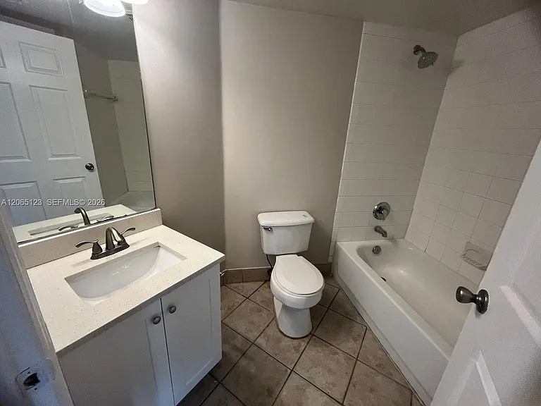 4171 N Haverhill Rd #1013 — Photo 27
