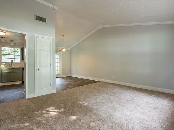 KH_1213LakeviewXing_Web-0151_07172020