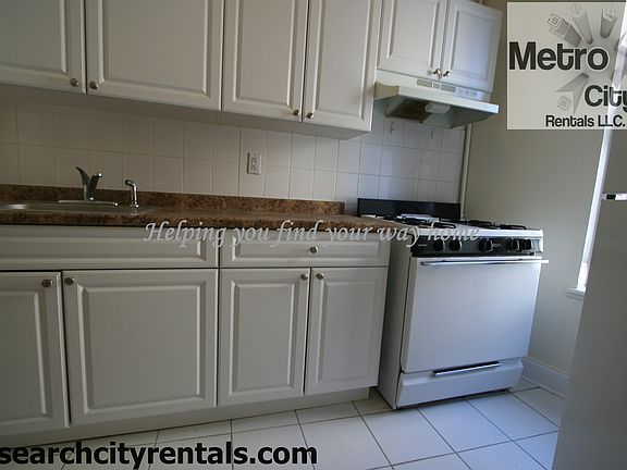WHITE WOOD CABINETS