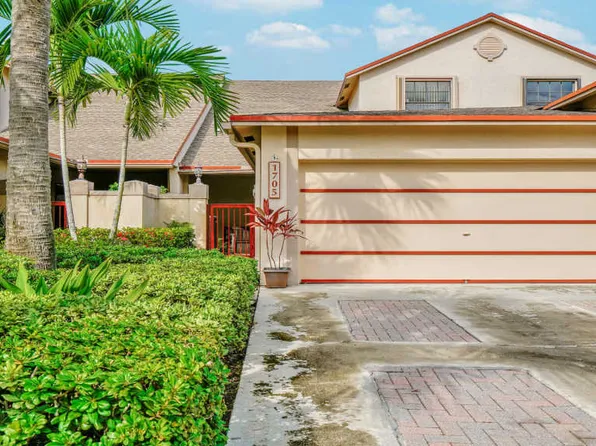 1705 Landings Blvd, Greenacres, FL 33413