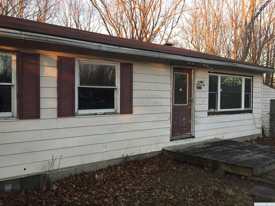 1st image of 43 Crown Ct