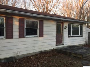 43 Crown Ct, Stuyvesant, NY 12173