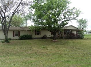 202 S Carey, Asher, OK 74826