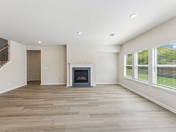 The Johnson floorplan with the Finesse Linen interior package.