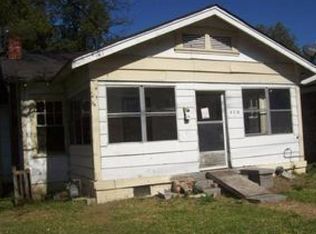 406 Valley Rd, Fairfield, AL 35064