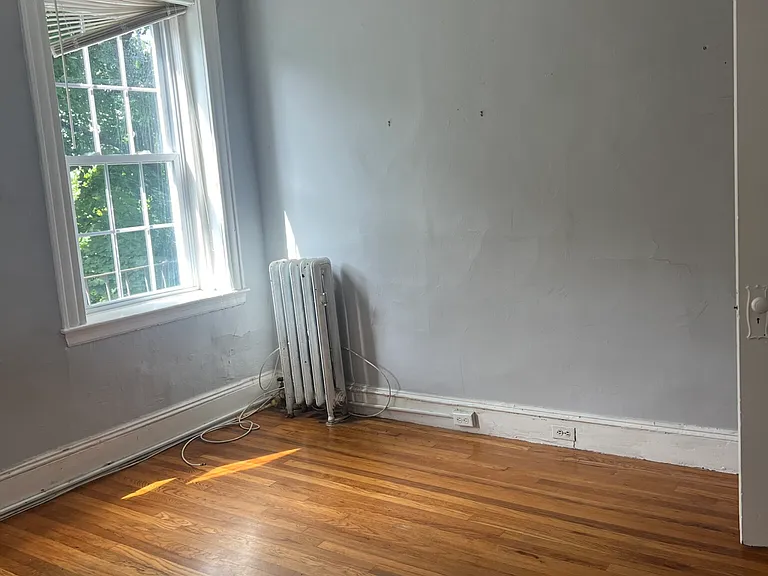 10 Lothian Rd #14 — Photo 1