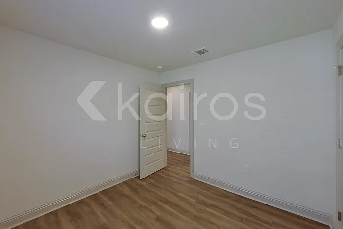 17611 Carlisle Ave — Photo 13
