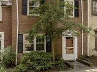 5003 V St NW, Washington, DC 20007