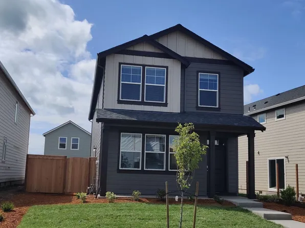 555 Stoller St, Woodburn, OR