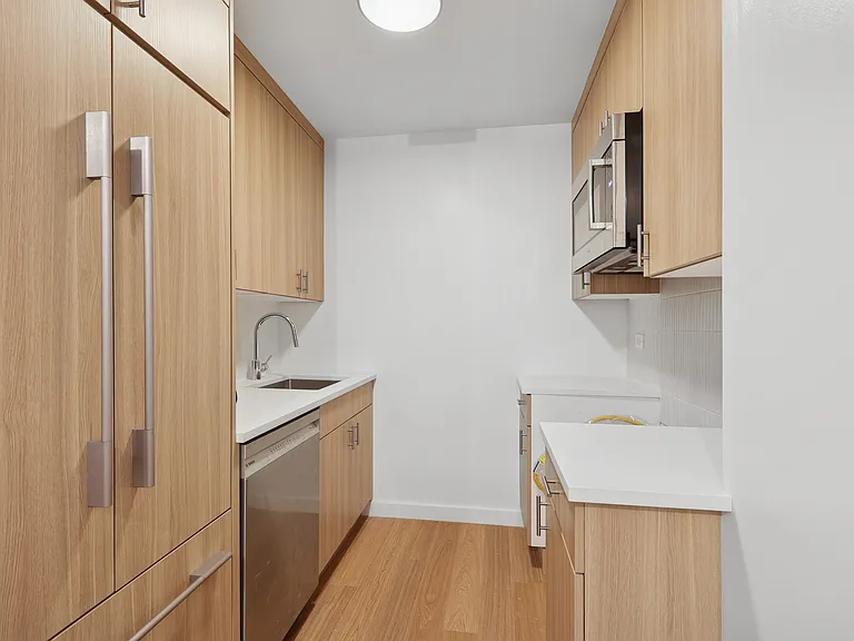 501 E 87th St #7E — Photo 6