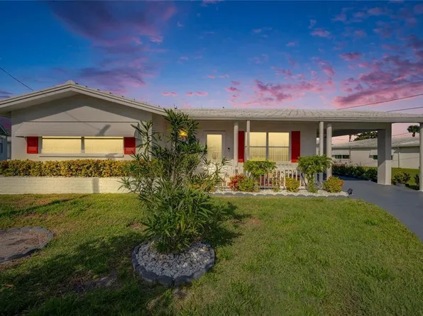 9845 44th Way N, Pinellas Park, FL 33782