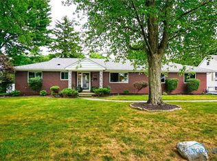 1303 Douglas Pkwy, Findlay, OH 45840