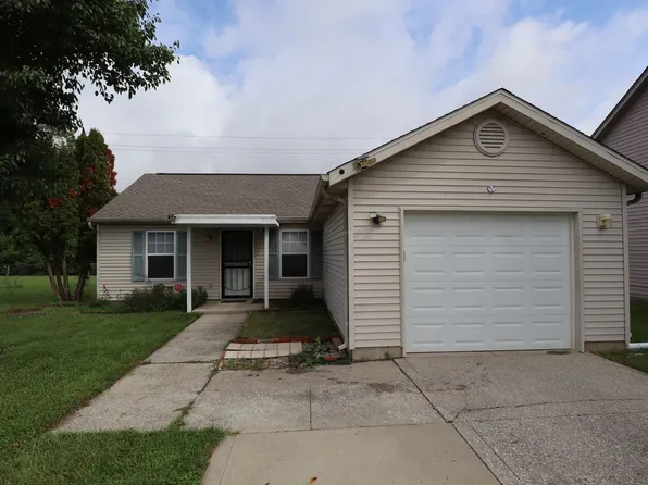 9610 English Oak Pl, Indianapolis, IN 46235