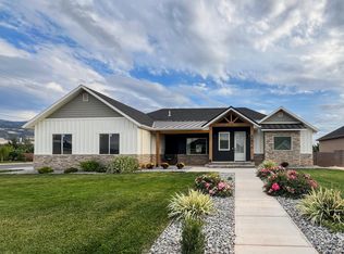 582 E 5020 N, Enoch, UT 84721