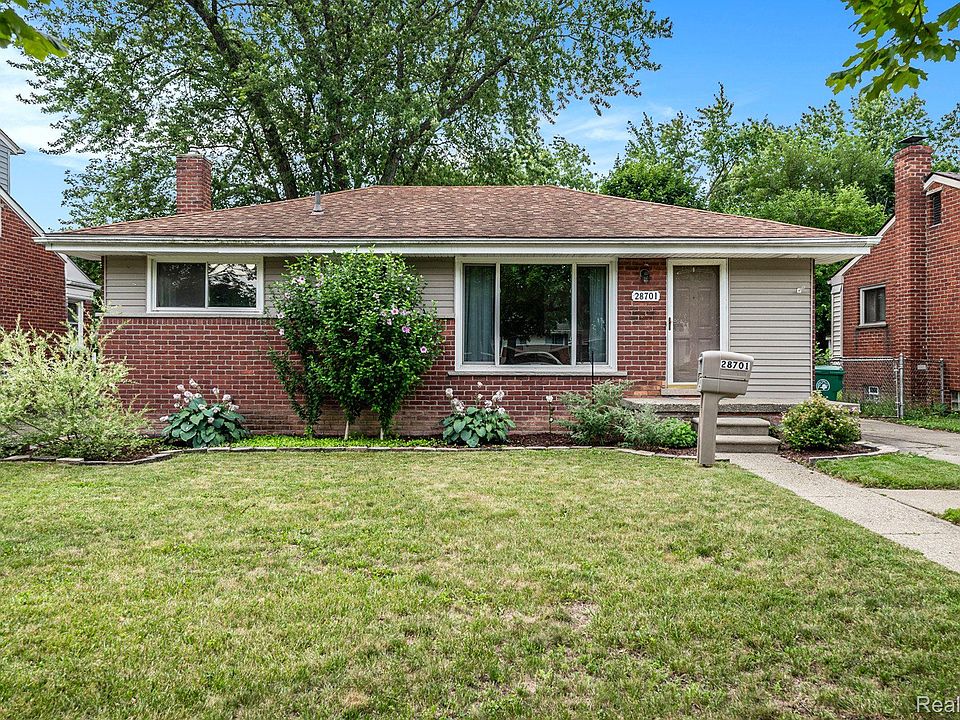 1st image of 28701 Kathryn St