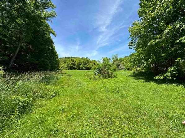 20 Trace Rd, Catlettsburg, KY 41129