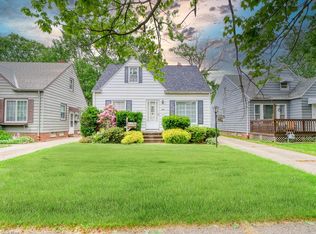 6202 Ridgewood Ave, Parma, OH 44129
