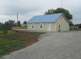 24200 S Hunter Rd, Peculiar, MO 64078